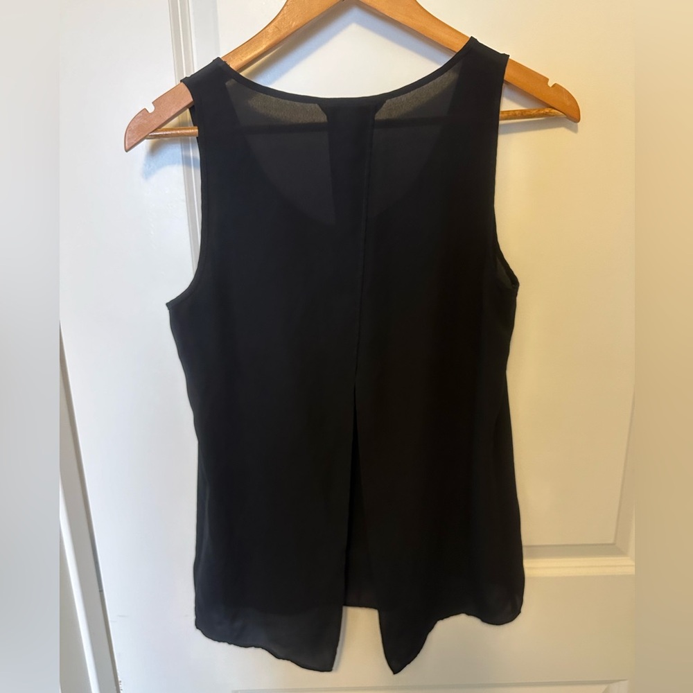 Express Medium Black Split Back Tank Blouse. Exce… - image 3